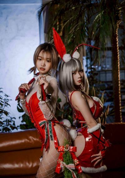年轻漂亮的女邻居2