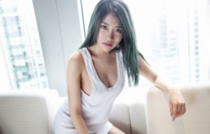 烈焰红唇高清免费完整版在线观看