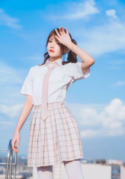 丝袜女做爰全过程