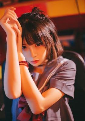 蜜桃臀少妇电影
